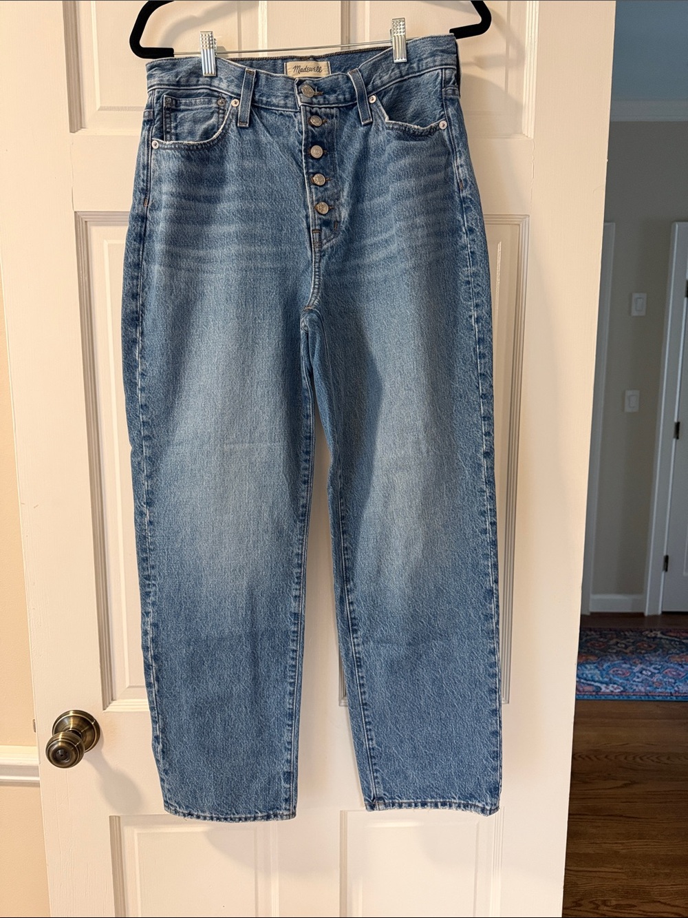 High-Rise Button-Fly Women's Jeans - Light Blue Denim